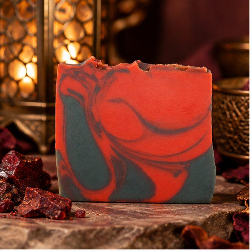 01_Dragons_Blood_Hauptbild Dragons-Blood Seife